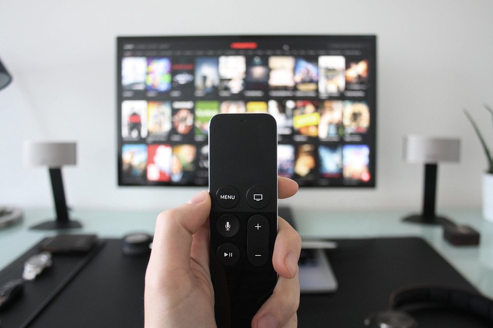 Fernseher befestigen